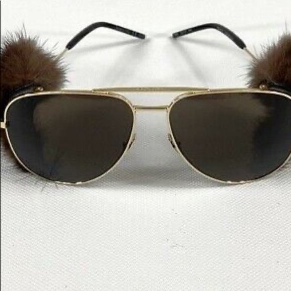 Saint Laurent - Picture 5 of 5